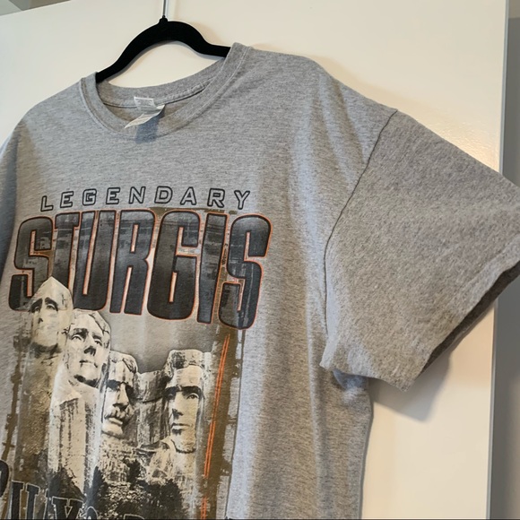 2019 Sturgis Motorcycle Rally Tee Shirt - Picture 3 of 12